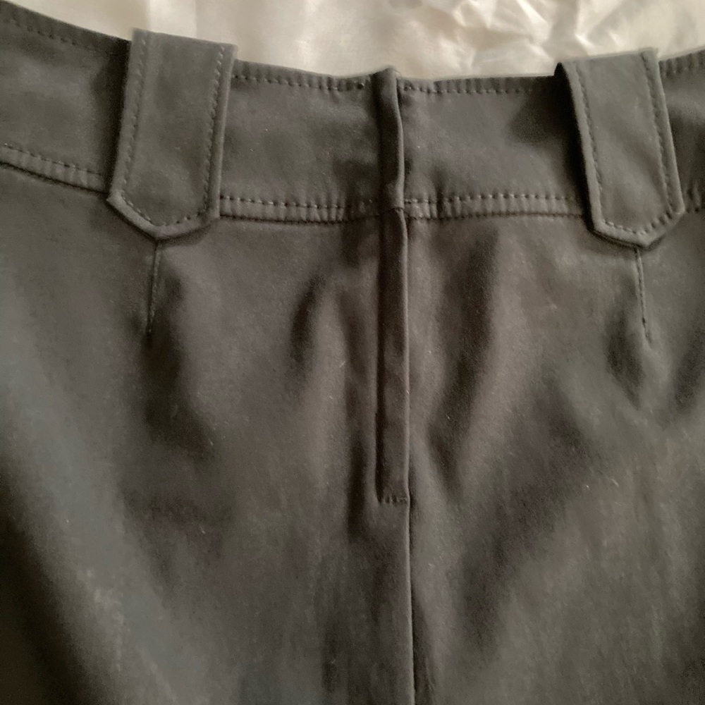 Black skirt - Picture 8 of 11